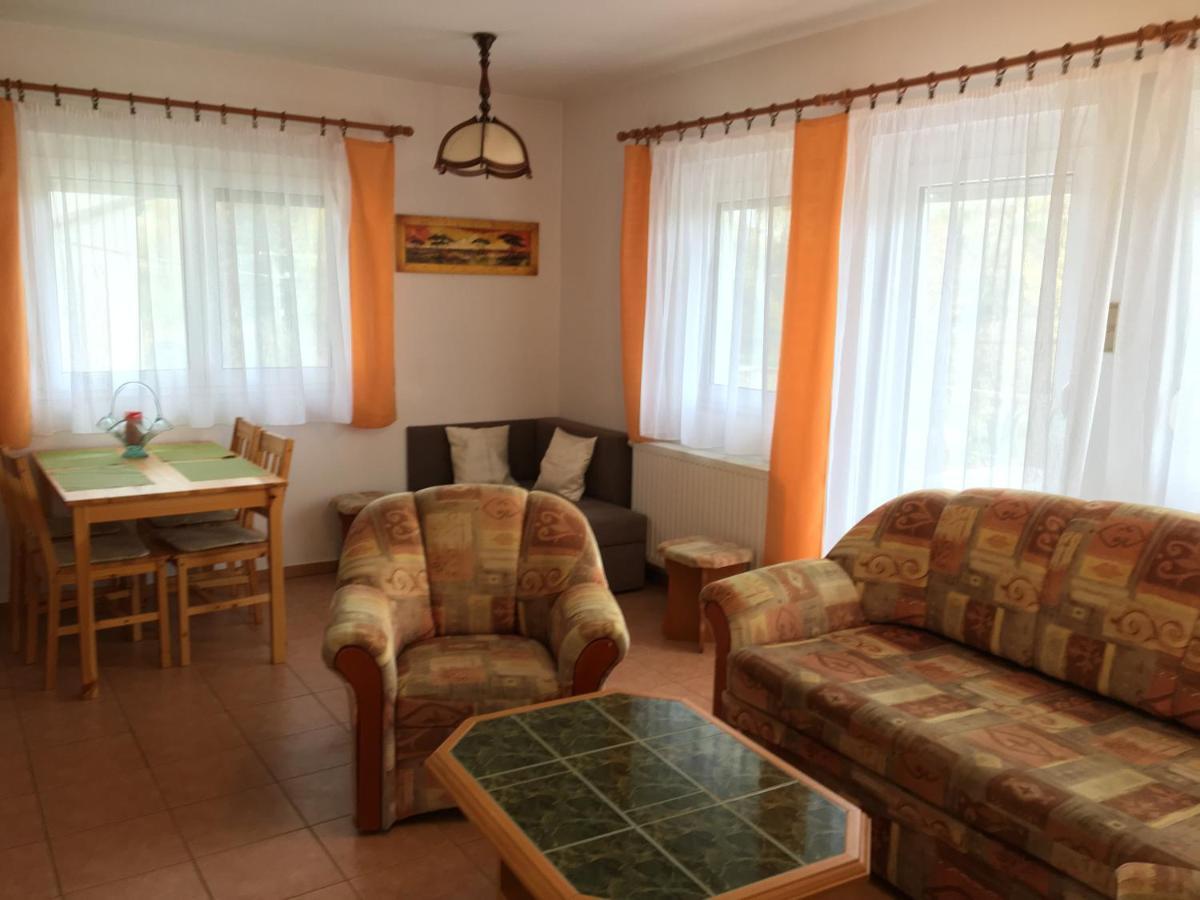 Central Apartments Zalakaros Zewnętrze zdjęcie