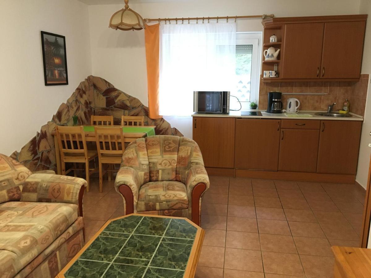 Central Apartments Zalakaros Zewnętrze zdjęcie
